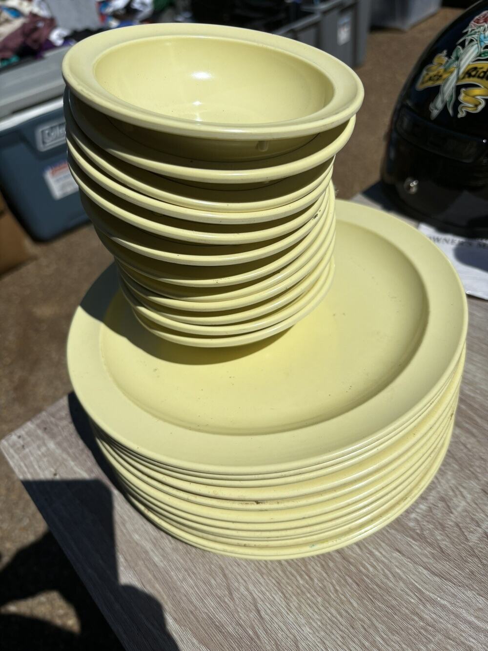 Prolon Plates and Small Bowls X 12
